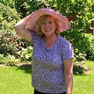 Meet your Posher, Sharon